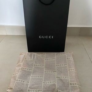 Girls apples stripes Gucci skirt